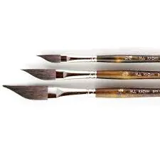 Dagger Brush